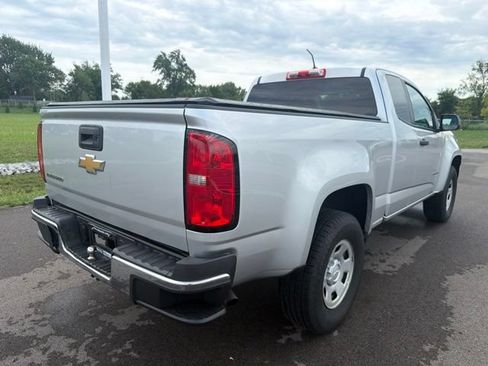 Used 2019 Chevrolet Colorado W/T w/ WT Convenience Package RWD image 7