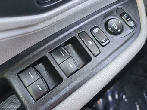 Used 2024 Honda Odyssey EX-L image 24