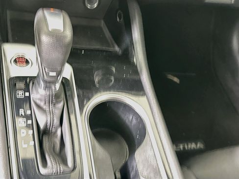 Used 2021 Nissan Altima 2.5 SV FWD image 23