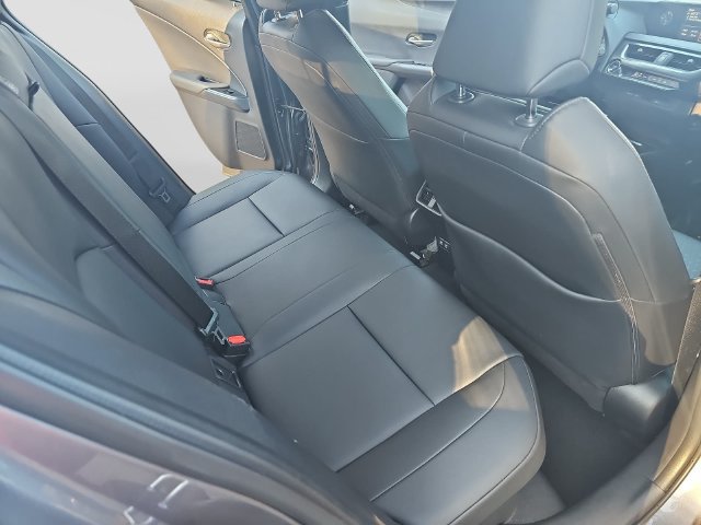 Used 2020 Lexus UX 250h w/ Accessory Package 2 AWD/4WD image 31