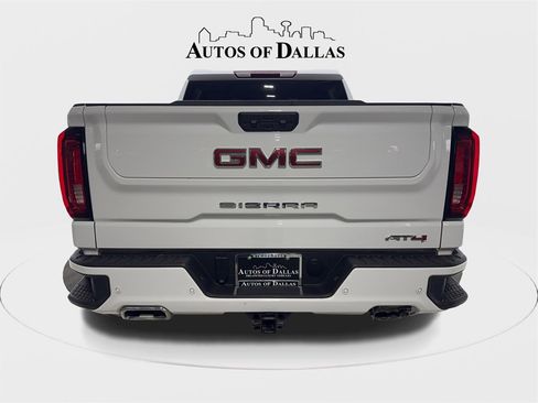 Used 2025 GMC Sierra 1500 AT4 image 7