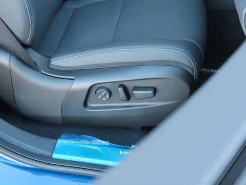 New 2024 VinFast VF 9 Plus image 12