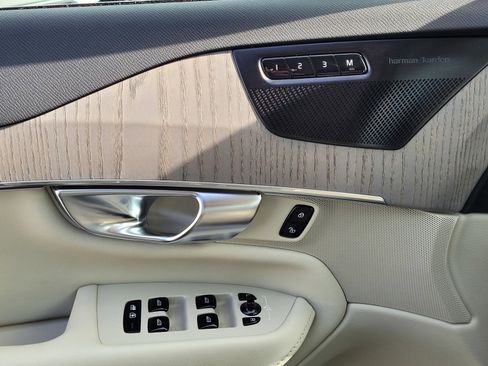 Certified 2024 Volvo XC90 T8 Plus image 17