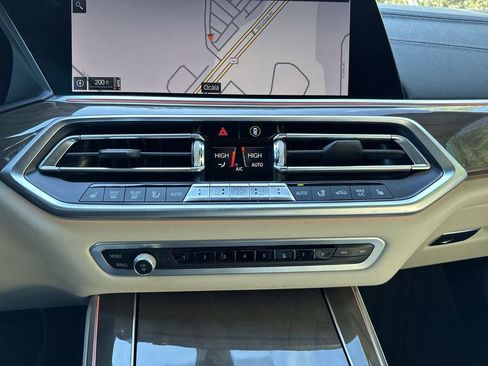 Used 2020 BMW X5 sDrive40i w/ Premium Package image 23