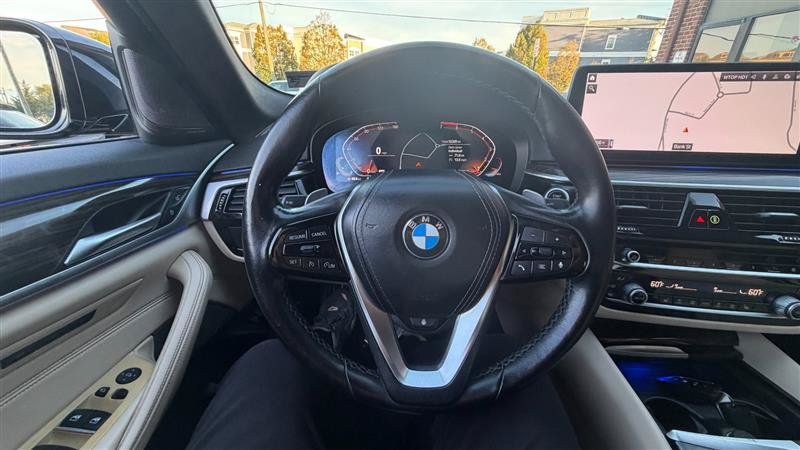 Used 2021 BMW 530i xDrive w/ Premium Package AWD/4WD image 40