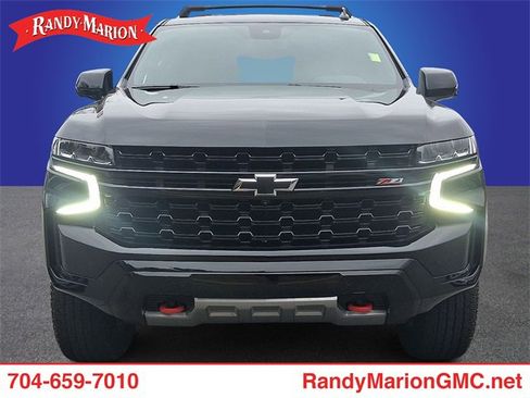 Certified 2024 Chevrolet Tahoe Z71 w/ Luxury Package image 2