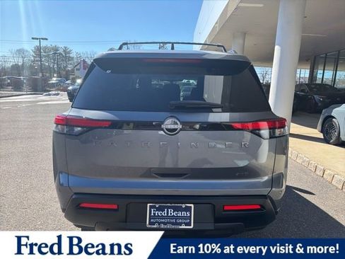 New 2026 Nissan Pathfinder SV image 15