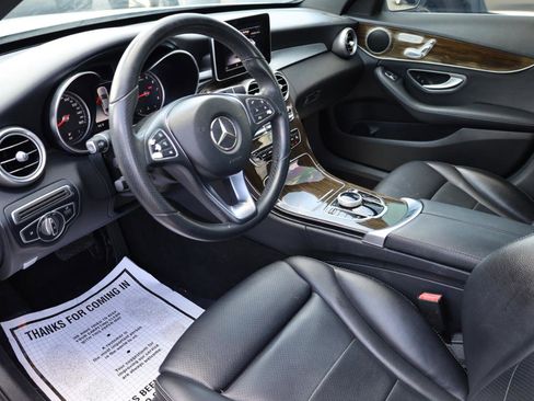 Used 2018 Mercedes-Benz C 300 Sedan image 9