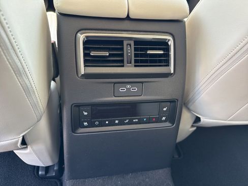 Used 2025 MAZDA CX-90 3.3 Turbo S w/ Premium Plus AWD/4WD image 22