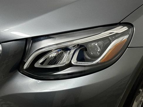 Used 2017 Mercedes-Benz GLC 300 image 25