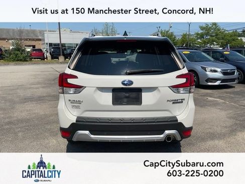 Used 2024 Subaru Forester Touring AWD/4WD image 5