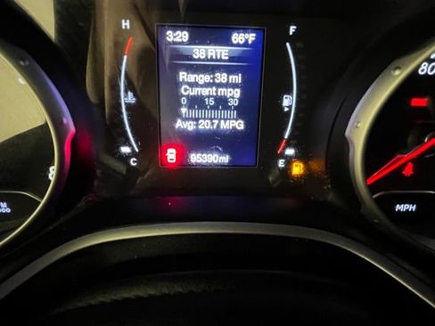 Used 2018 Jeep Compass Sport FWD image 31
