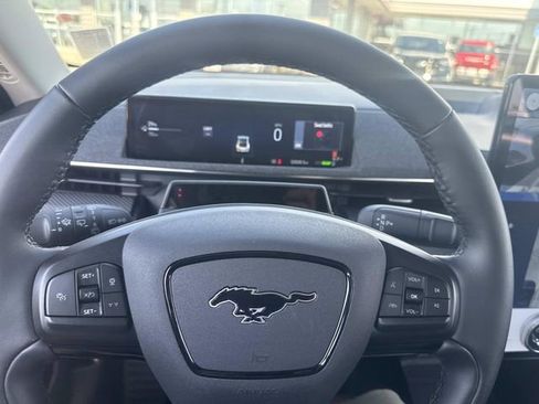Used 2025 Ford Mustang Mach-E Premium RWD image 33