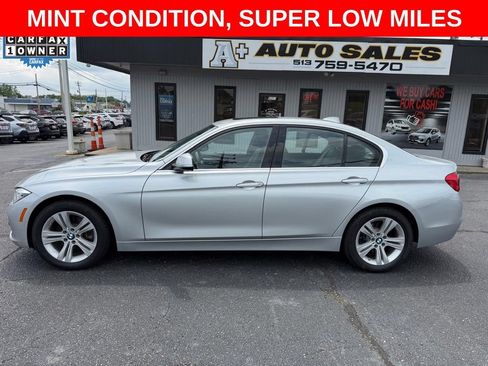 Used 2018 BMW 330i xDrive Sedan w/ Convenience Package AWD/4WD image 1