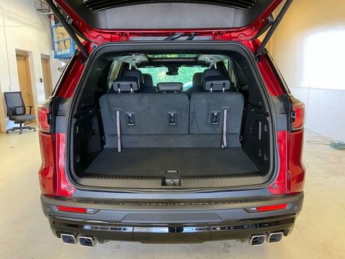 New 2025 GMC Acadia Elevation w/ Elevation Premium Package image 19