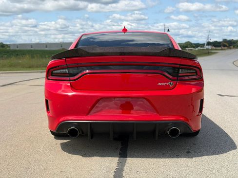 Used 2016 Dodge Charger SRT Hellcat RWD image 6