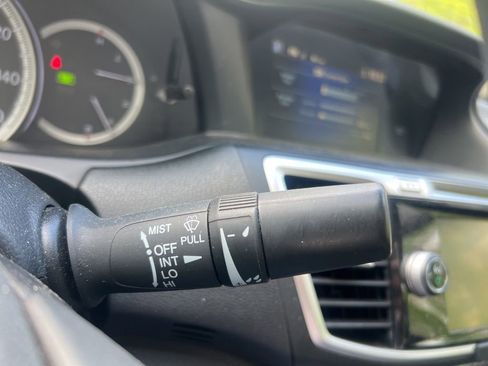 Used 2015 Honda Accord EX-L image 24