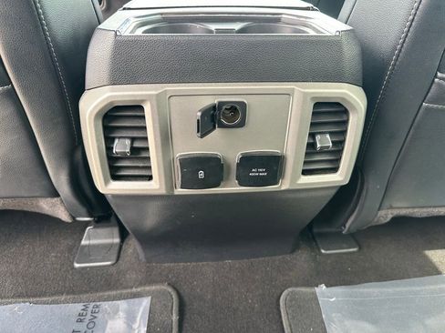 Used 2020 Ford F150 Lariat w/ FX4 Off-Road Package AWD/4WD image 28