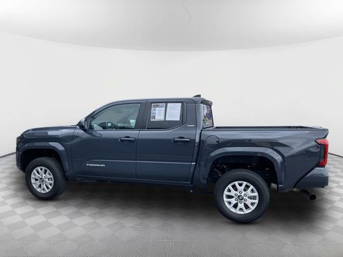 Used 2024 Toyota Tacoma SR5 RWD image 5