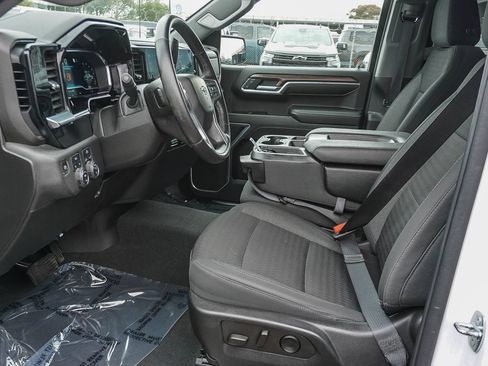 Used 2022 Chevrolet Silverado 1500 RST AWD/4WD image 17