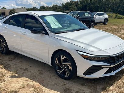 Certified 2025 Hyundai Elantra Sport