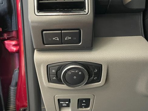 Used 2018 Ford F150 XLT w/ Equipment Group 302A Luxury AWD/4WD image 20