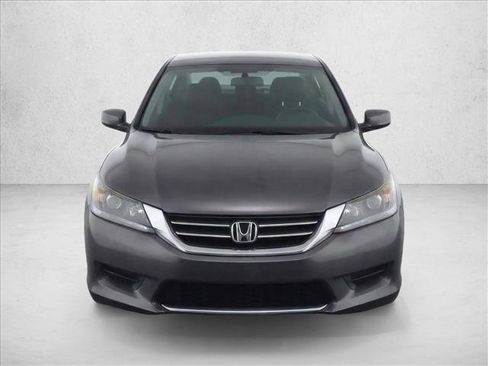Used 2013 Honda Accord LX image 2