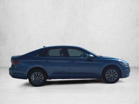 Used 2020 Volkswagen Jetta FWD image 4