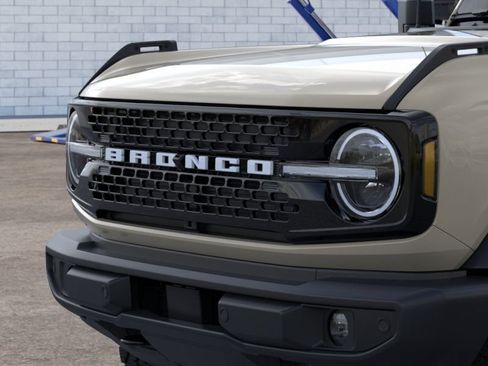 New 2026 Ford Bronco Outer Banks AWD/4WD image 19
