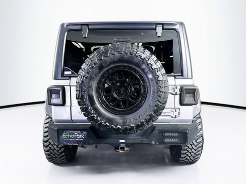 Used 2020 Jeep Wrangler Sport AWD/4WD image 7