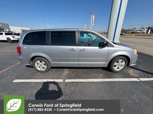 Used 2013 Dodge Grand Caravan SE image 4