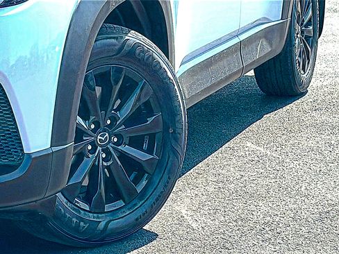 Used 2025 MAZDA CX-50 AWD 2.5 S w/ Premium Package image 3