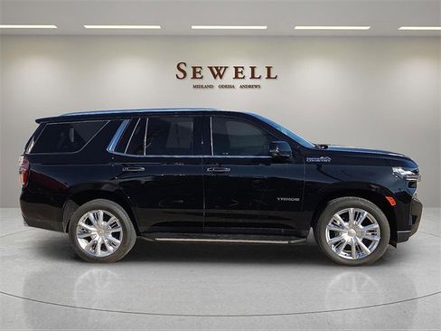 Used 2023 Chevrolet Tahoe High Country image 5