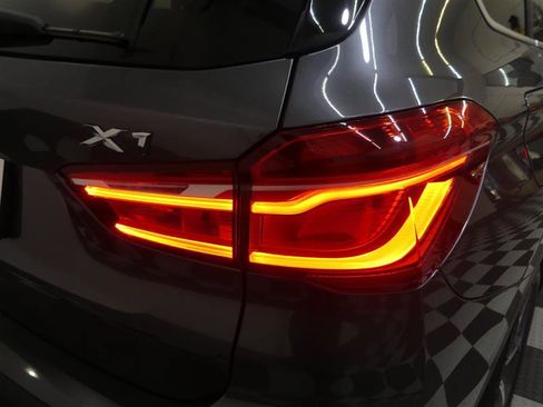 Used 2017 BMW X1 xDrive28i AWD/4WD image 13