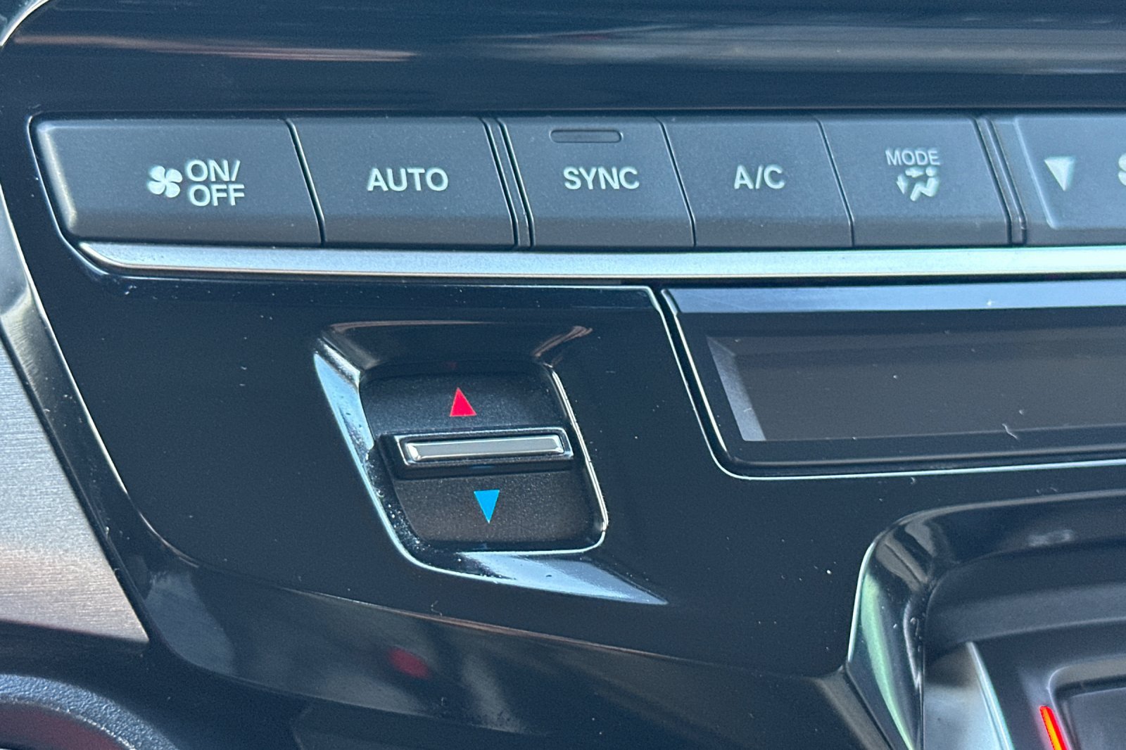 Used 2025 Honda Odyssey EX-L image 30