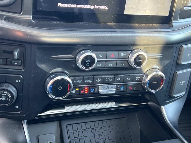 Used 2025 Ford F150 Raptor AWD/4WD image 28
