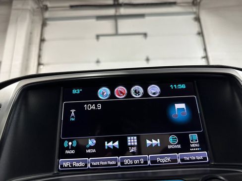 Used 2018 GMC Sierra 1500 SLT AWD/4WD image 29