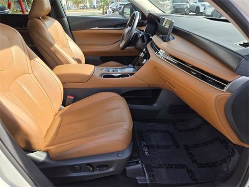 Used 2024 INFINITI QX60 Sensory w/ Vision Package image 22