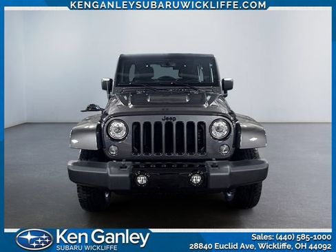 Used 2017 Jeep Wrangler Unlimited Sahara AWD/4WD image 8
