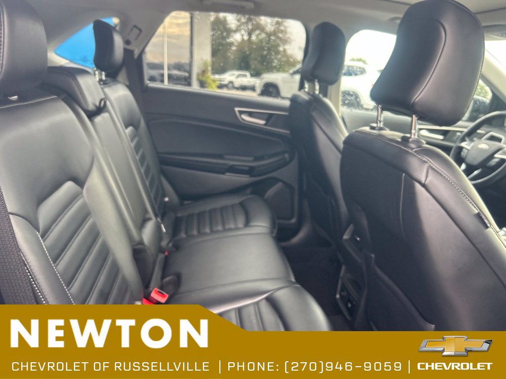Used 2022 Ford Edge SEL w/ Convenience Package AWD/4WD image 9