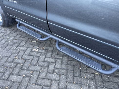 Used 2017 Chevrolet Silverado 1500 LT w/ All Star Edition image 15