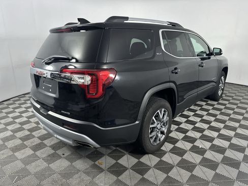 Used 2023 GMC Acadia SLT AWD/4WD image 8