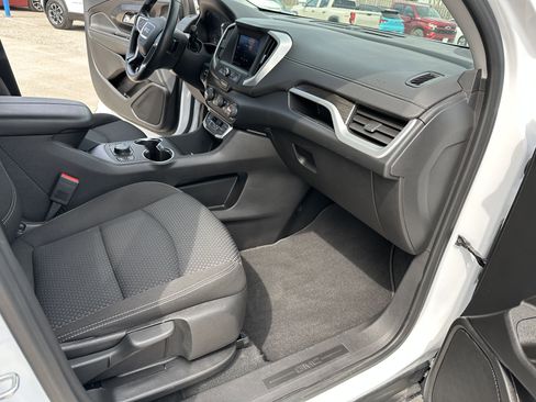 Used 2023 GMC Terrain SLE w/ Driver Convenience Package AWD/4WD image 37