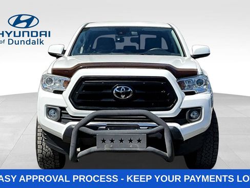 Used 2021 Toyota Tacoma SR AWD/4WD image 2