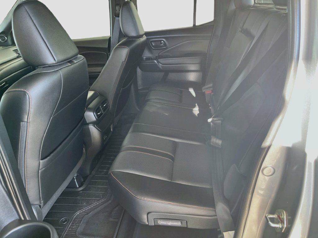 Used 2025 Honda Ridgeline TrailSport image 25