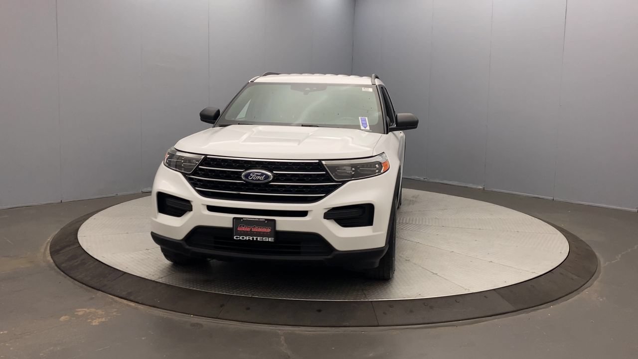 Used 2020 Ford Explorer XLT w/ Class III Trailer Tow Package AWD/4WD image 8