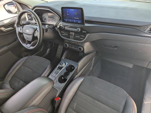 Used 2022 Ford Escape SEL w/ SEL Stealth AWD Package image 11