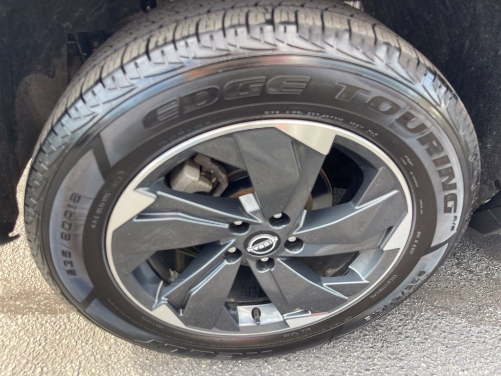 Certified 2024 Nissan Rogue SV AWD/4WD image 28