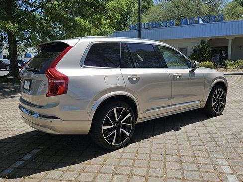 Used 2023 Volvo XC90 B6 Plus w/ Protection Package Premier AWD/4WD image 5