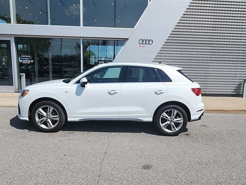 Used 2021 Audi Q3 2.0T Premium AWD/4WD image 3